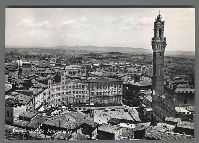 Collezionismo di cartoline postali